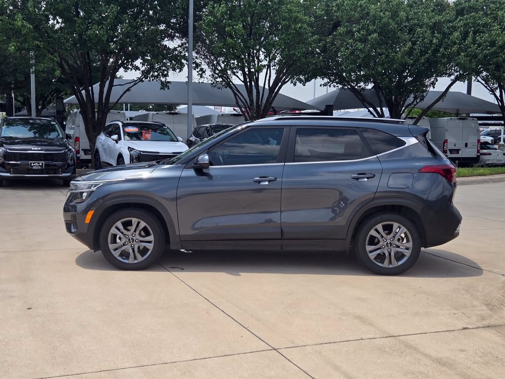 Certified 2023 Kia Seltos S w/ Navigation Package FWD image 12