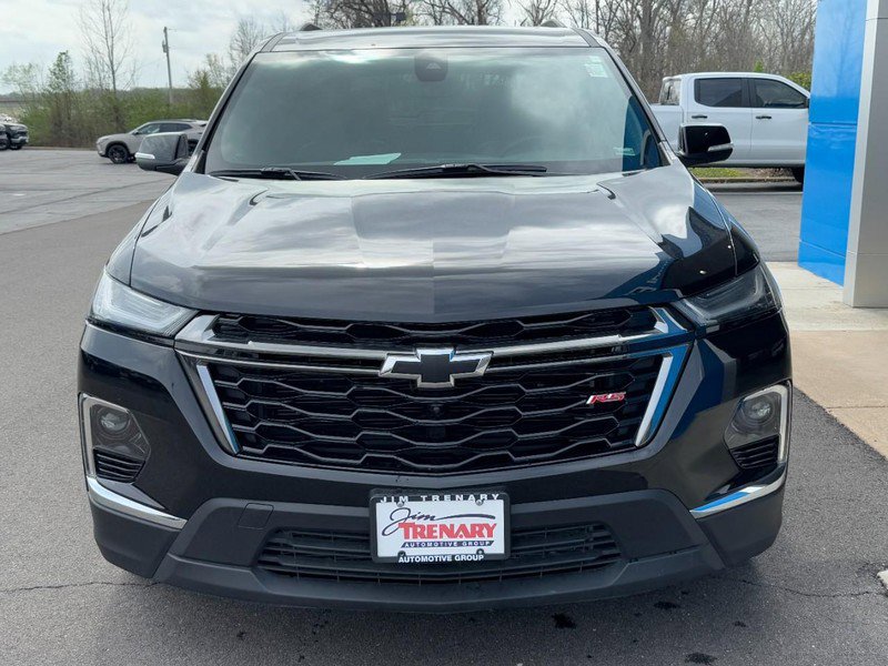 Used 2023 Chevrolet Traverse RS image 9