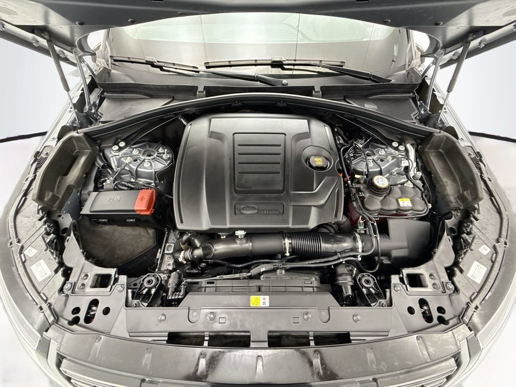 Certified 2026 Land Rover Range Rover Velar S AWD/4WD image 28