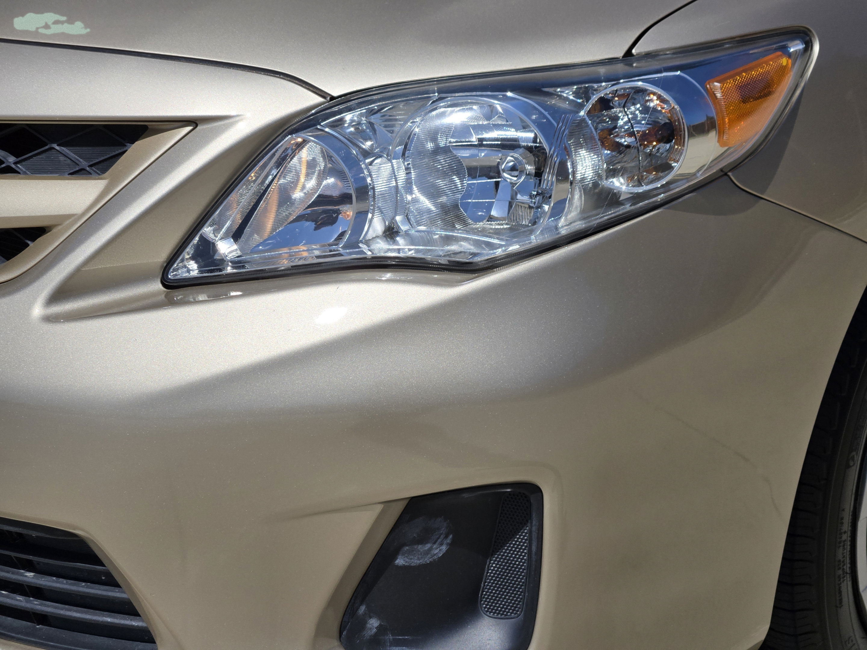 Used 2013 Toyota Corolla L FWD image 29