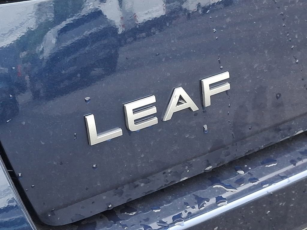New 2026 Nissan Leaf SV+ w/ Floor Mat Package (SV+) FWD image 19