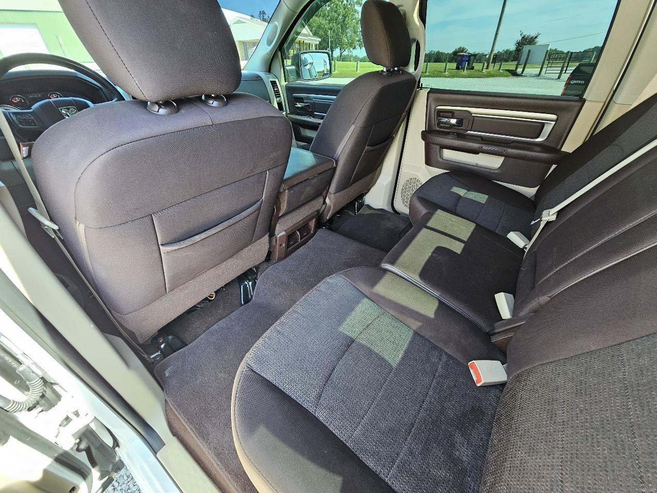 Used 2019 RAM 1500 Big Horn AWD/4WD image 23
