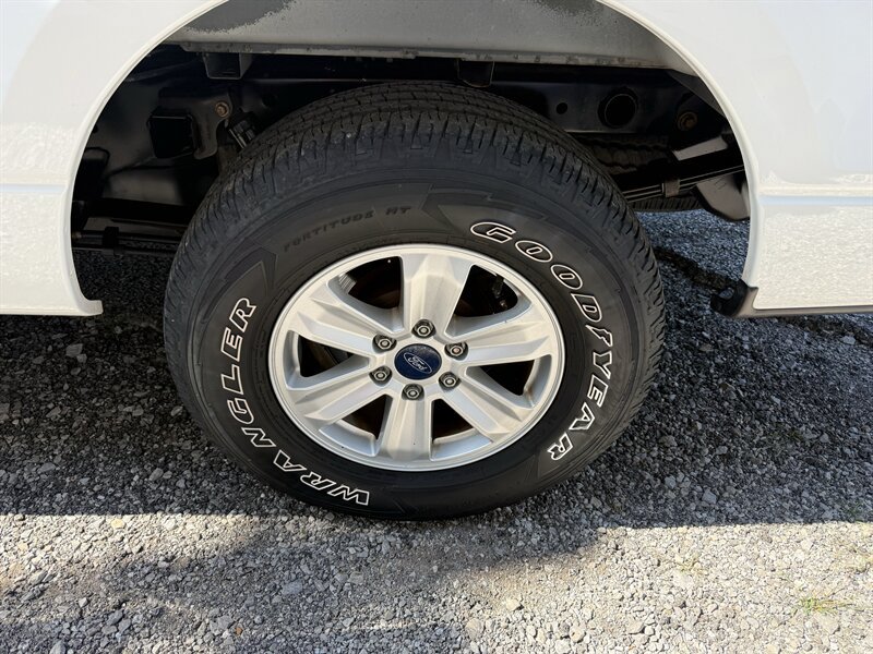 Used 2005 Ford F150 XLT RWD image 20