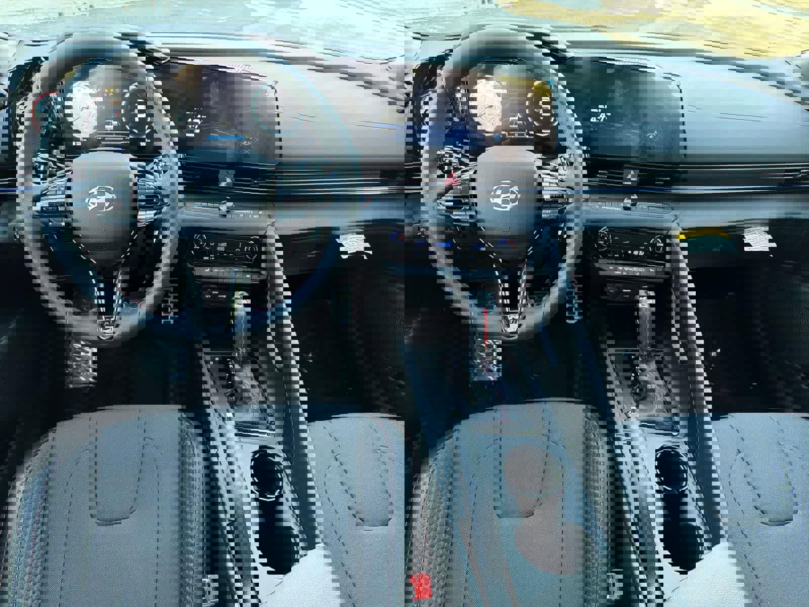 Certified 2025 Hyundai Elantra N Line image 11