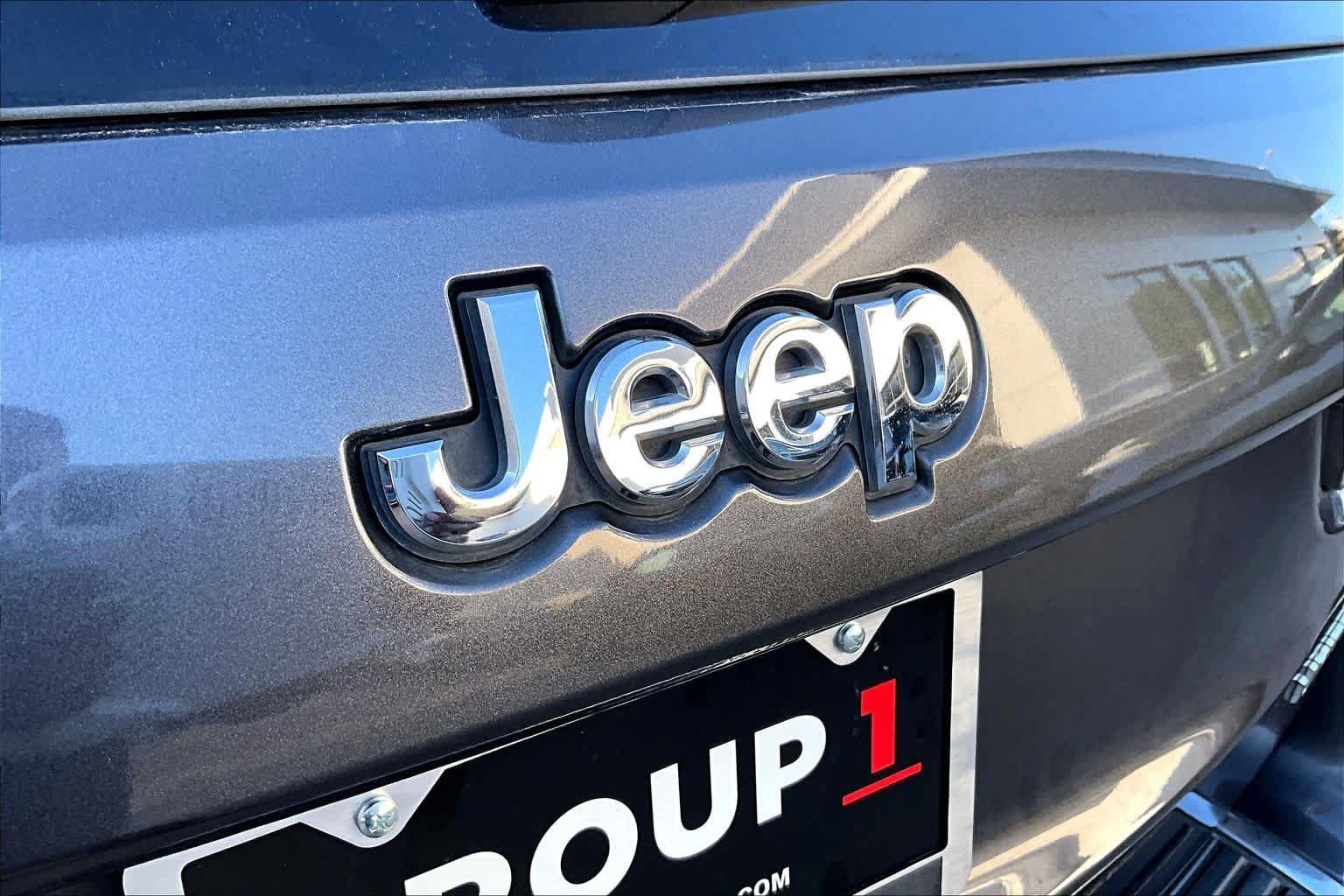Used 2021 Jeep Grand Cherokee Limited RWD image 31