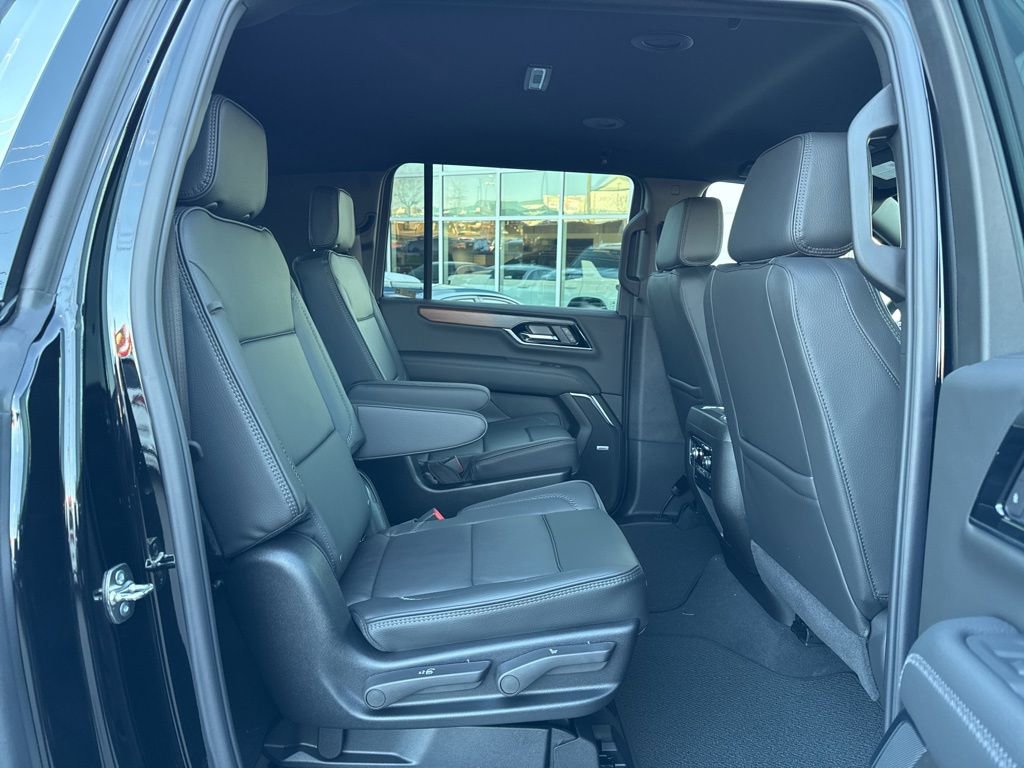 New 2026 GMC Yukon XL Denali image 28