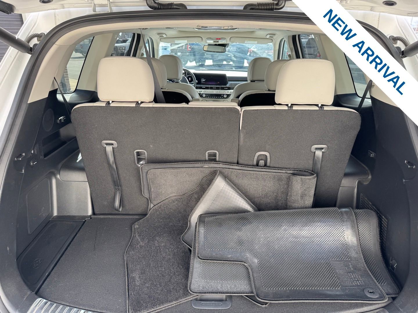Used 2023 Kia Telluride SX image 13