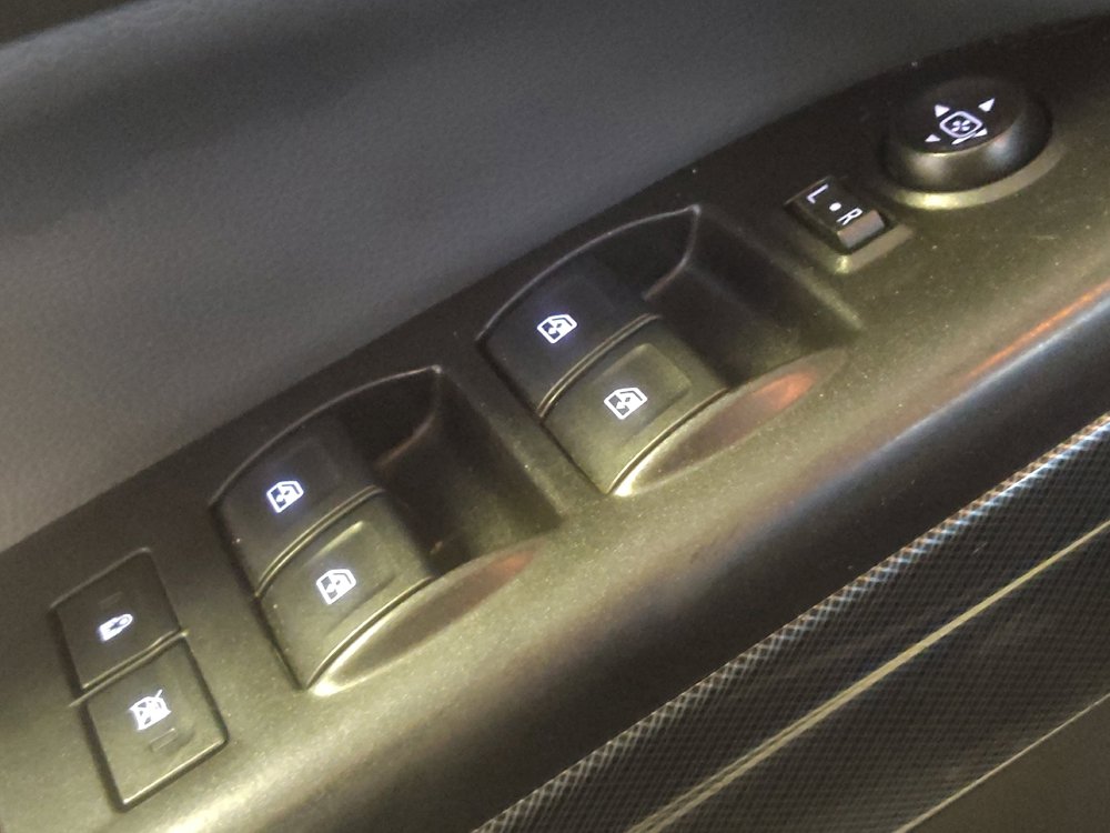 Used 2016 Chevrolet Colorado Z71 image 27