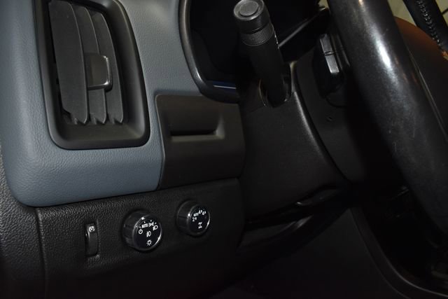 Used 2018 Chevrolet Colorado Z71 AWD/4WD image 27