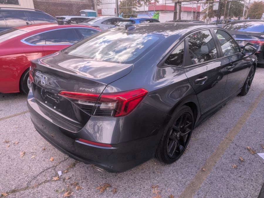 Used 2024 Honda Civic Sport image 4