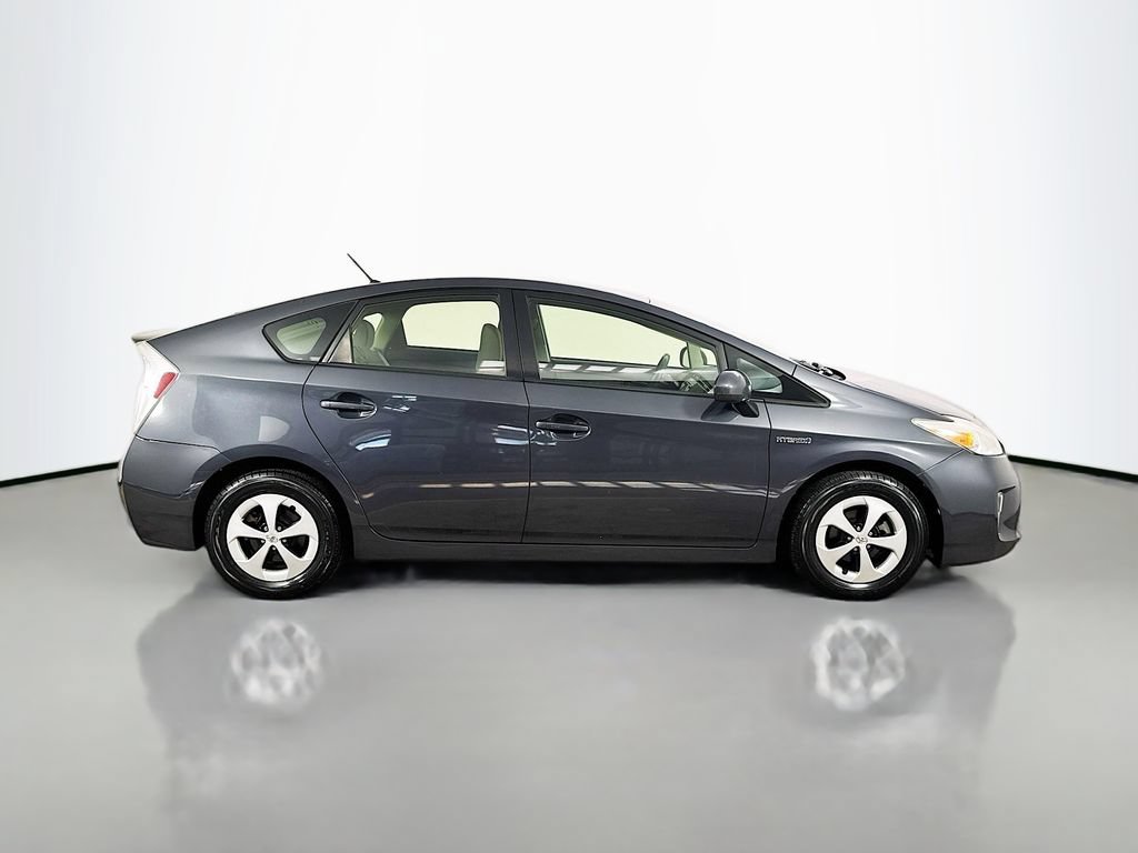 Used 2014 Toyota Prius Two FWD image 9