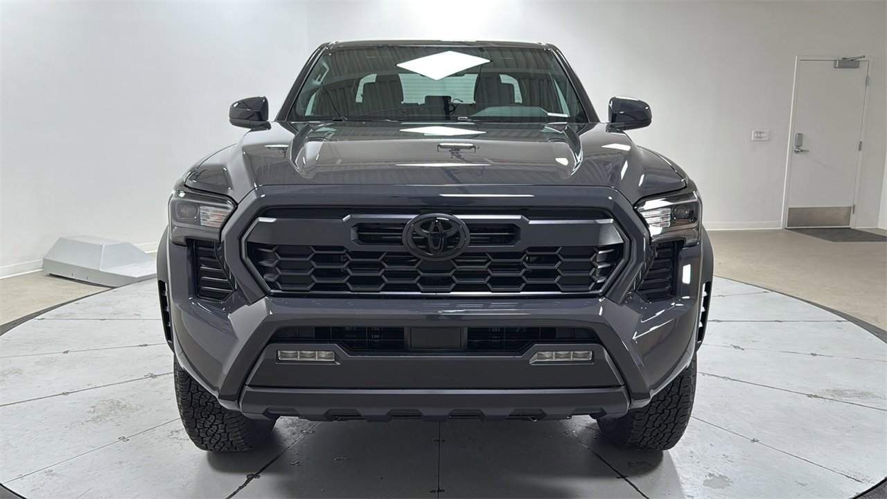 New 2026 Toyota Tacoma TRD Off-Road image 2