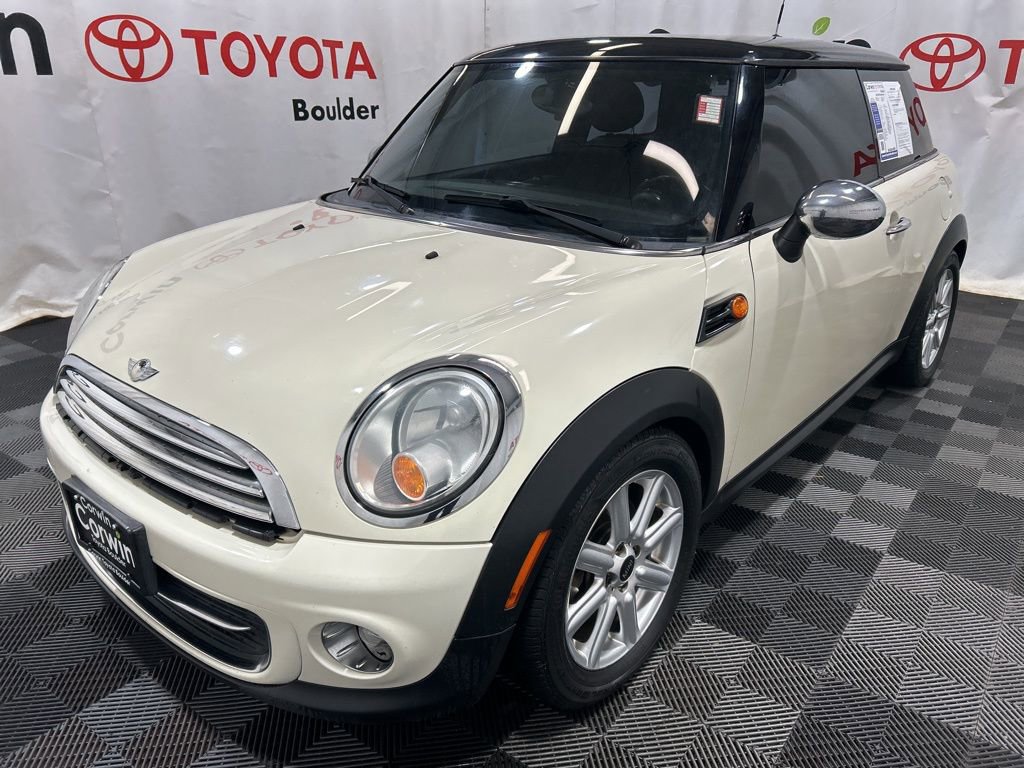 Used 2011 MINI Cooper Hardtop image 3