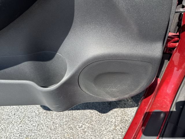 Used 2018 Nissan Leaf SV w/ SV Technology Package FWD image 27