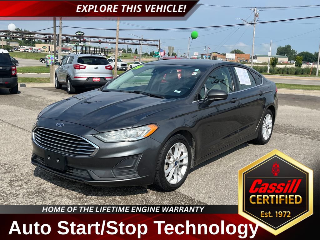 Used 2019 Ford Fusion SE FWD image 1