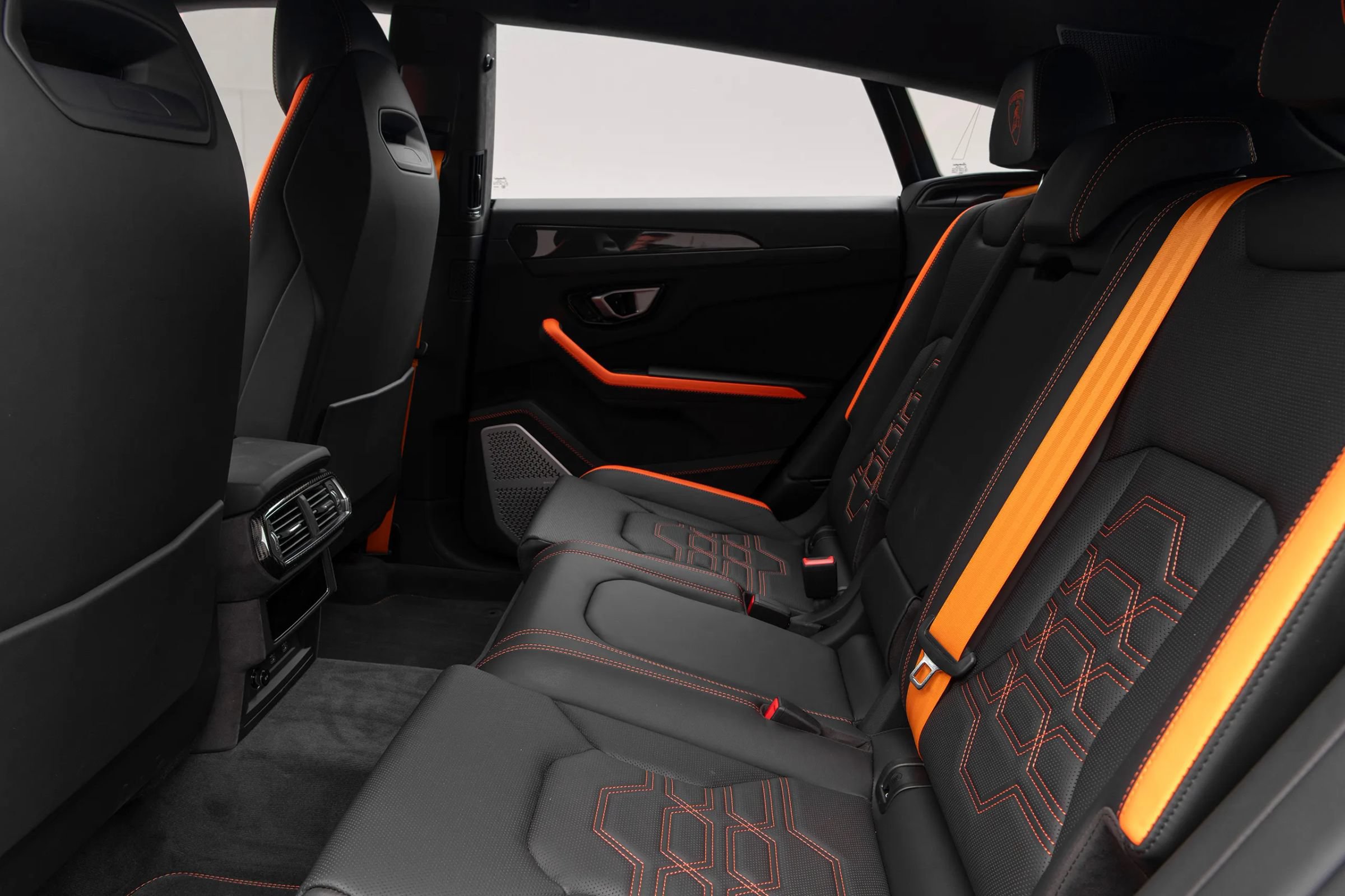 Used 2026 Lamborghini Urus SE AWD/4WD image 20