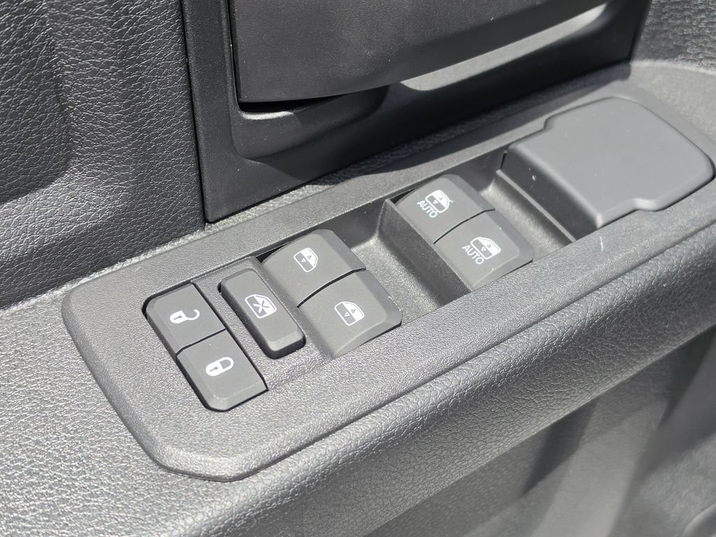 New 2026 RAM 2500 Tradesman AWD/4WD image 17
