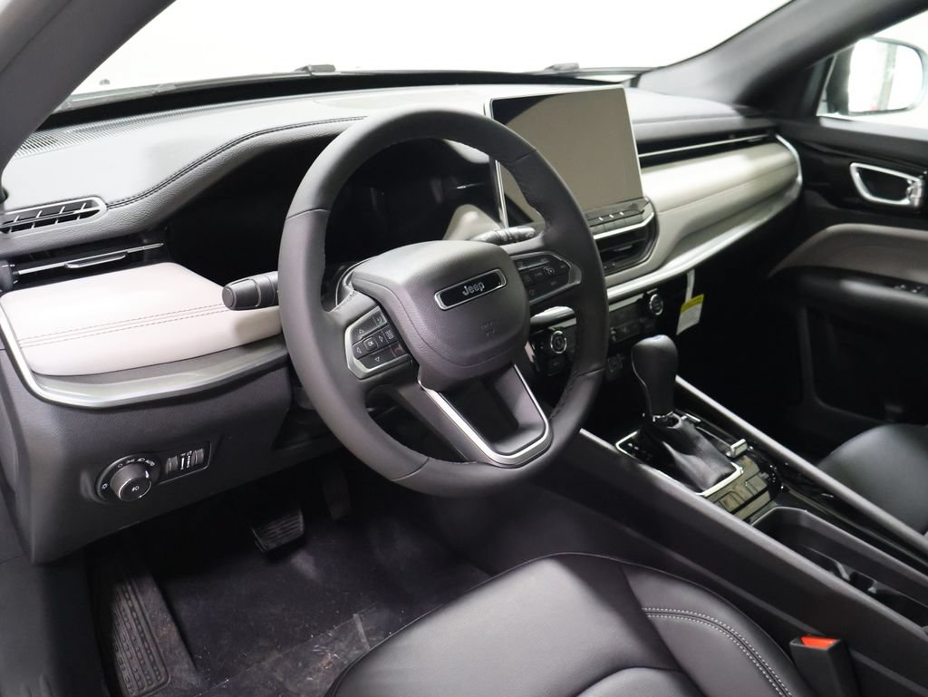 New 2026 Jeep Compass Limited AWD/4WD image 21