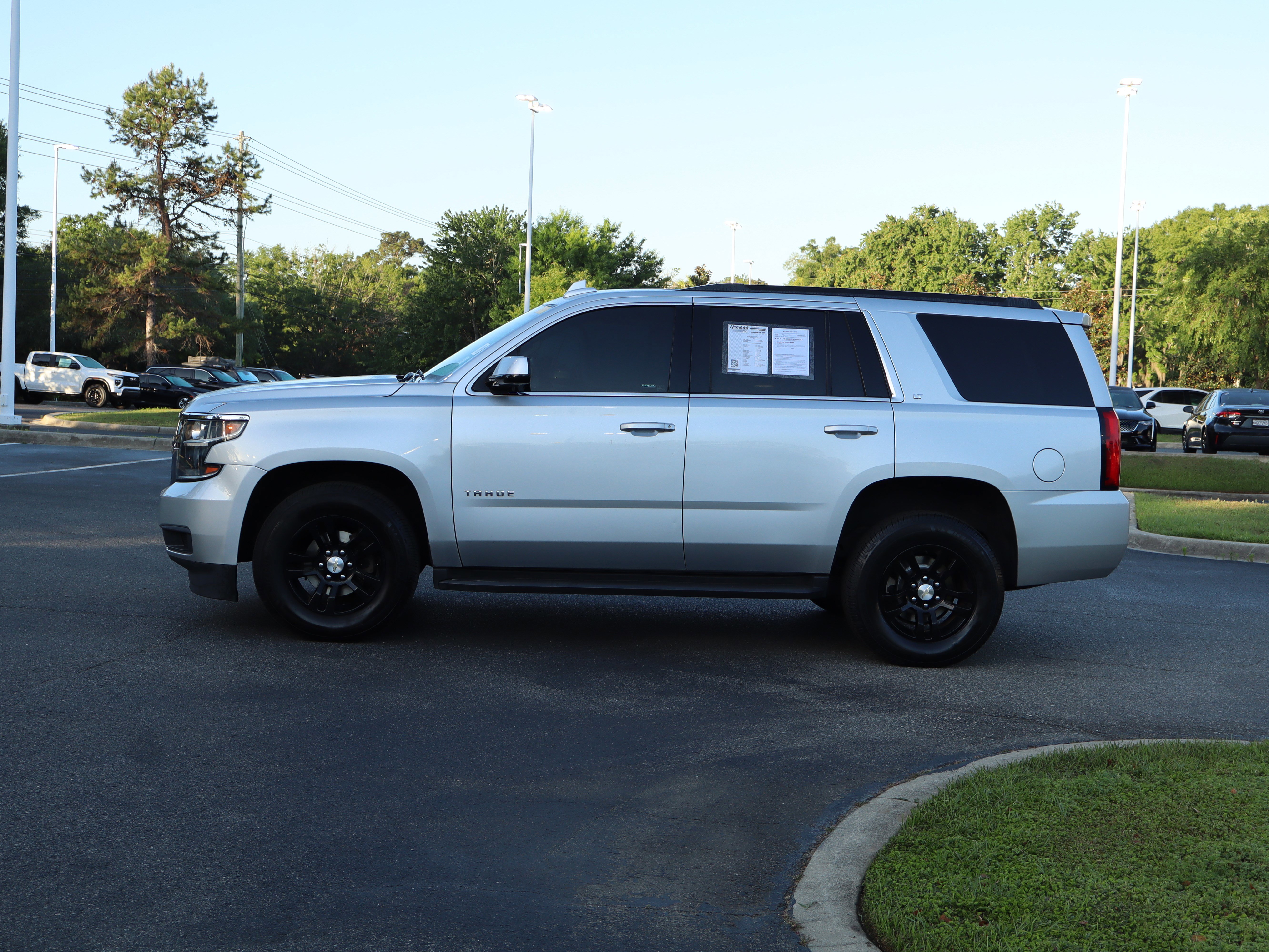 Used 2017 Chevrolet Tahoe LT RWD image 6