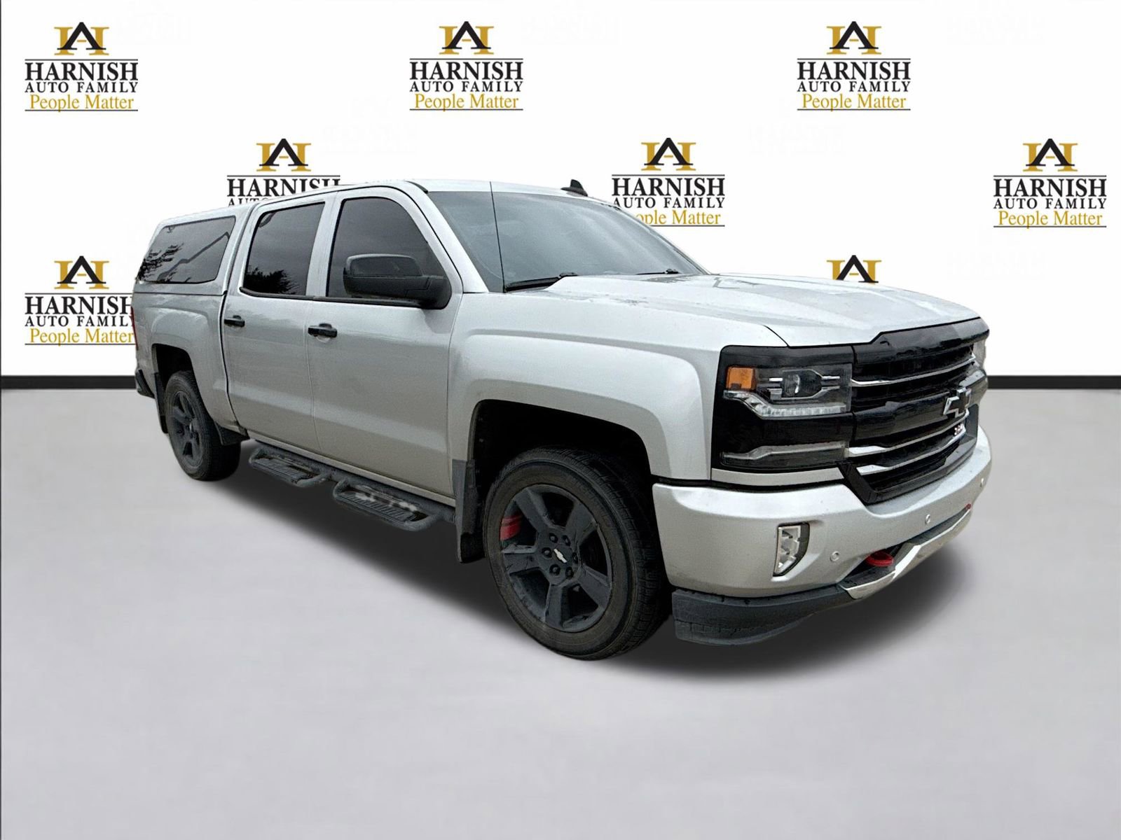 Used 2018 Chevrolet Silverado 1500 LTZ Z71 w/ Redline Edition image 8
