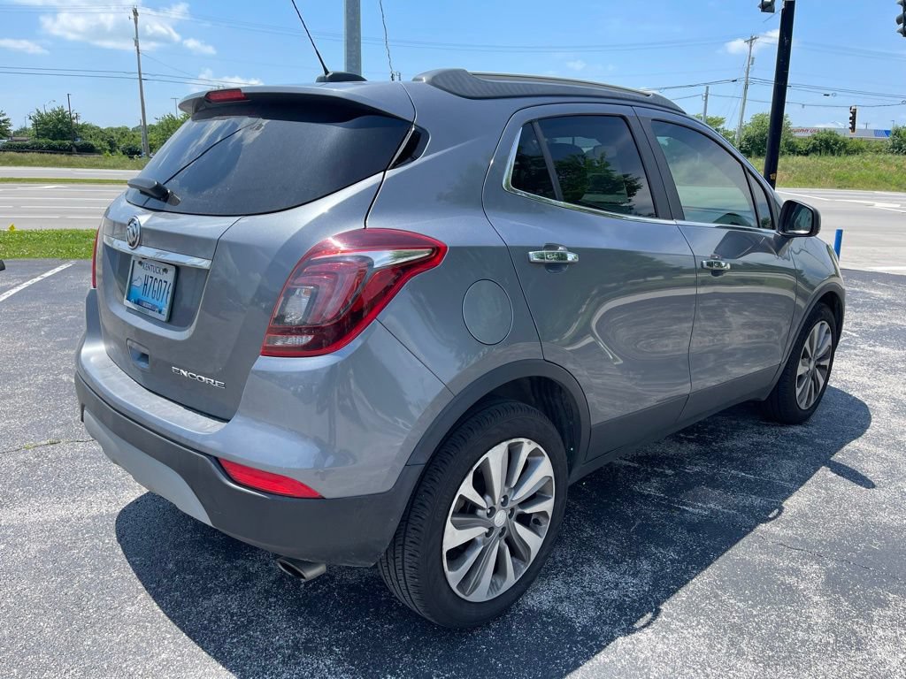 Used 2020 Buick Encore Preferred FWD image 3