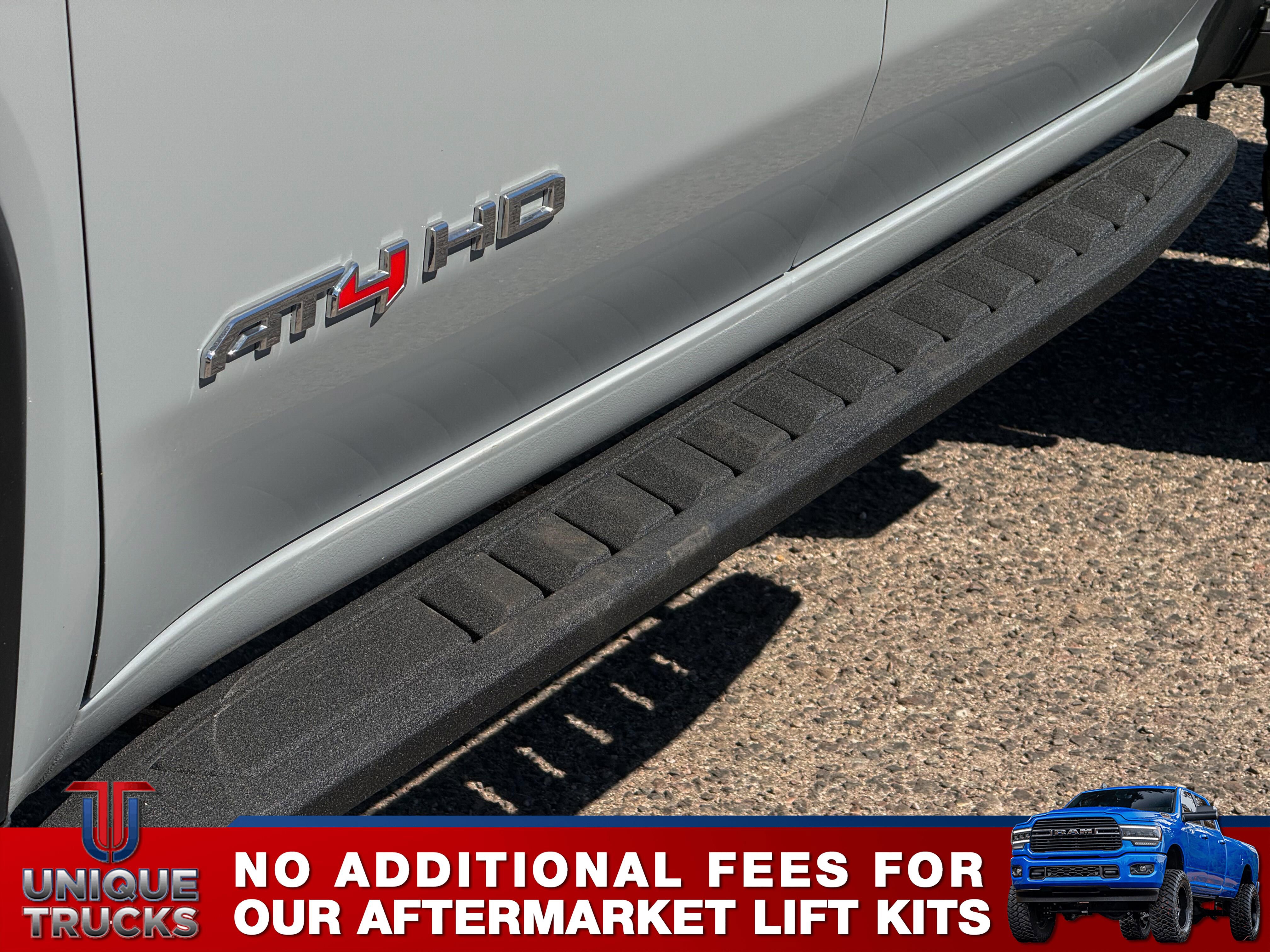 Used 2024 GMC Sierra 2500 AT4 w/ AT4 Premium Plus Package AWD/4WD image 10