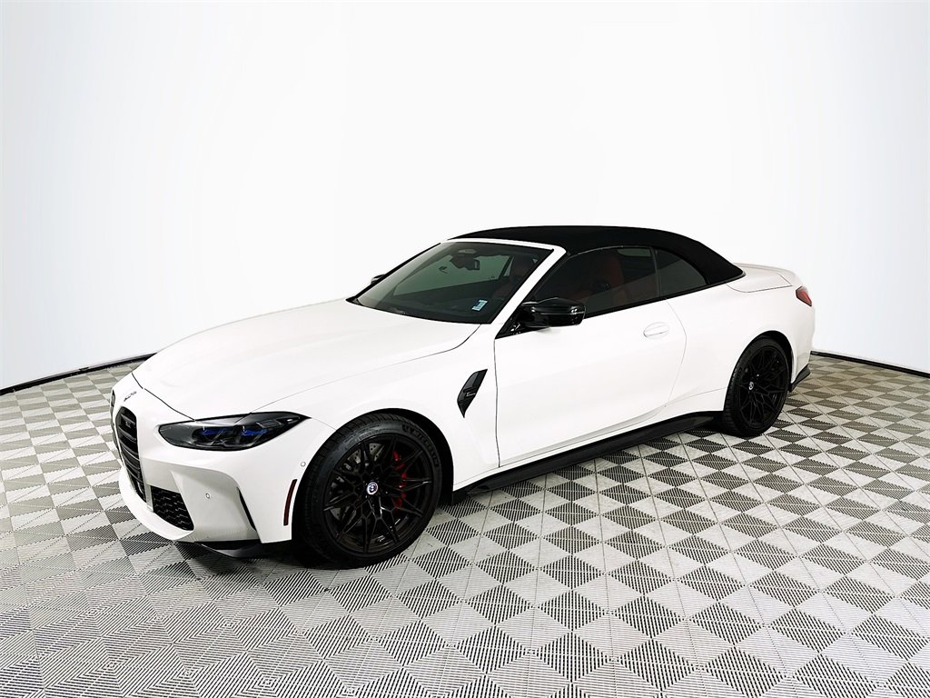 Used 2023 BMW M4 xDrive Competition image 3