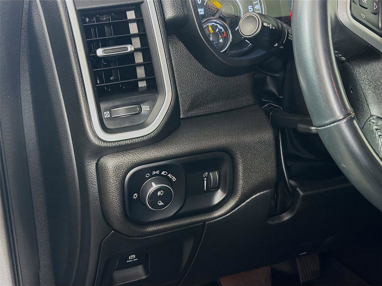 Used 2022 RAM 1500 Big Horn image 10