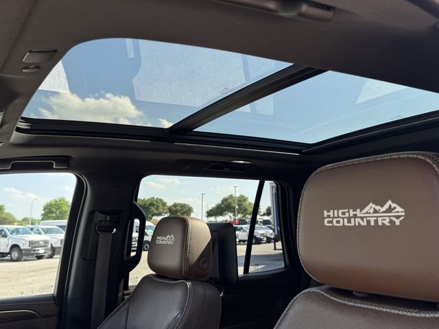 Used 2021 Chevrolet Tahoe High Country AWD/4WD image 35