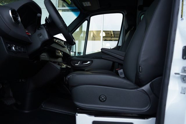 New 2026 Mercedes-Benz Sprinter 2500 image 23