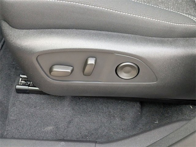 New 2026 Chevrolet Traverse LT w/ Sun and Wheel Package image 12