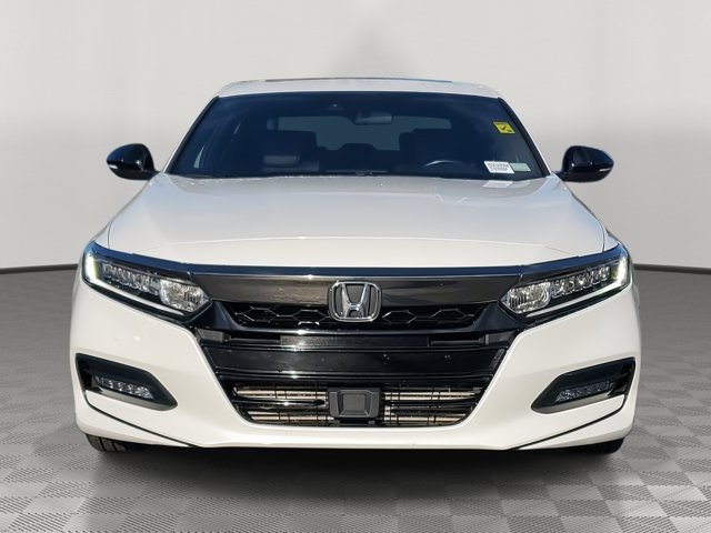 Used 2019 Honda Accord Sport image 2