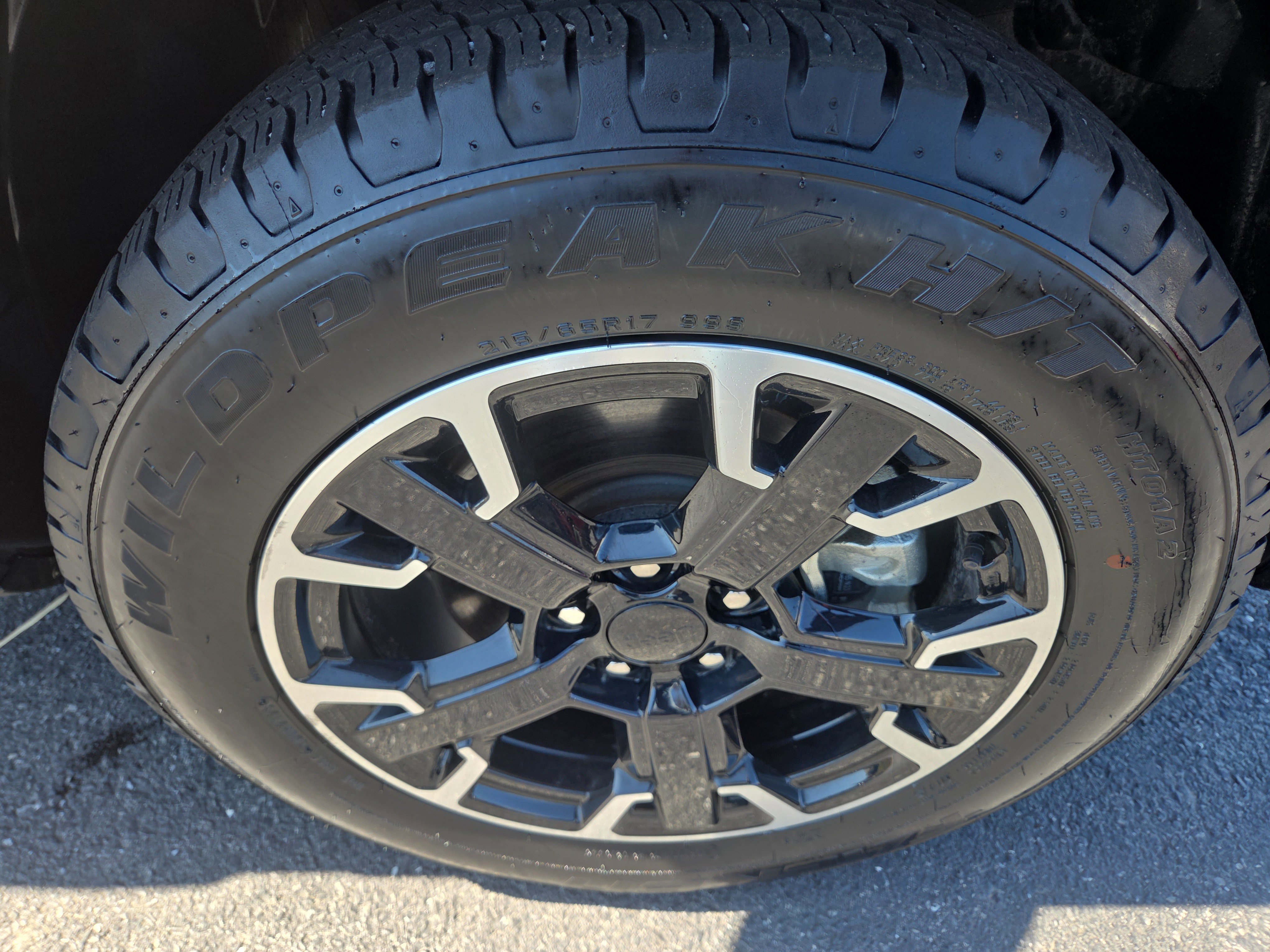 Certified 2023 Jeep Renegade Trailhawk AWD/4WD image 9