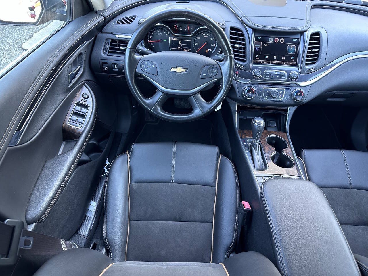 Used 2015 Chevrolet Impala LT w/ Convenience Package FWD image 39
