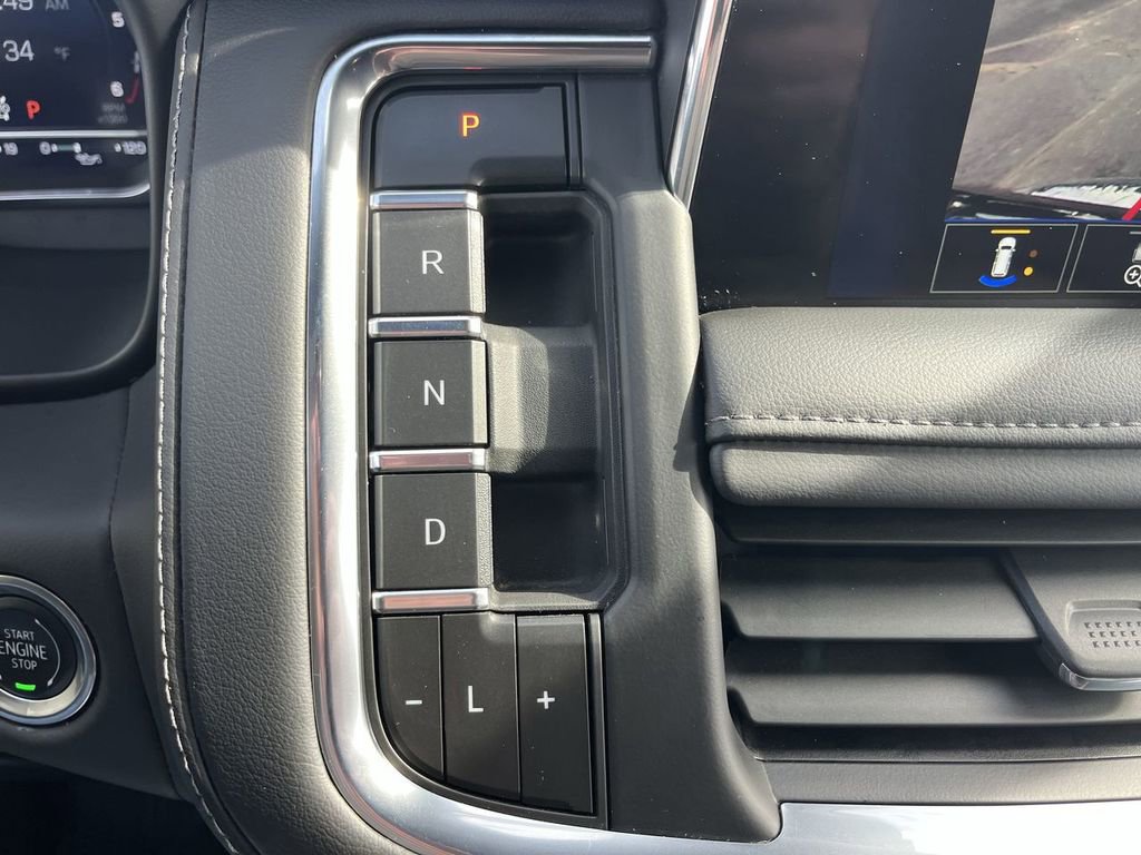 Certified 2024 Chevrolet Tahoe Z71 w/ Luxury Package image 16