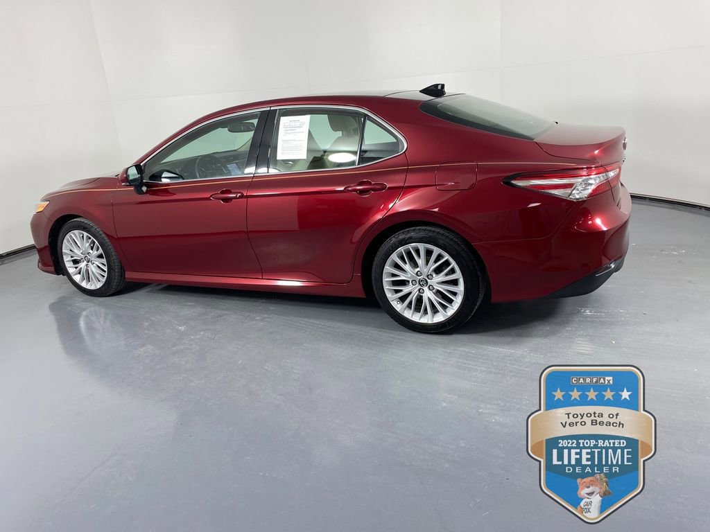 Certified 2020 Toyota Camry XLE image 4