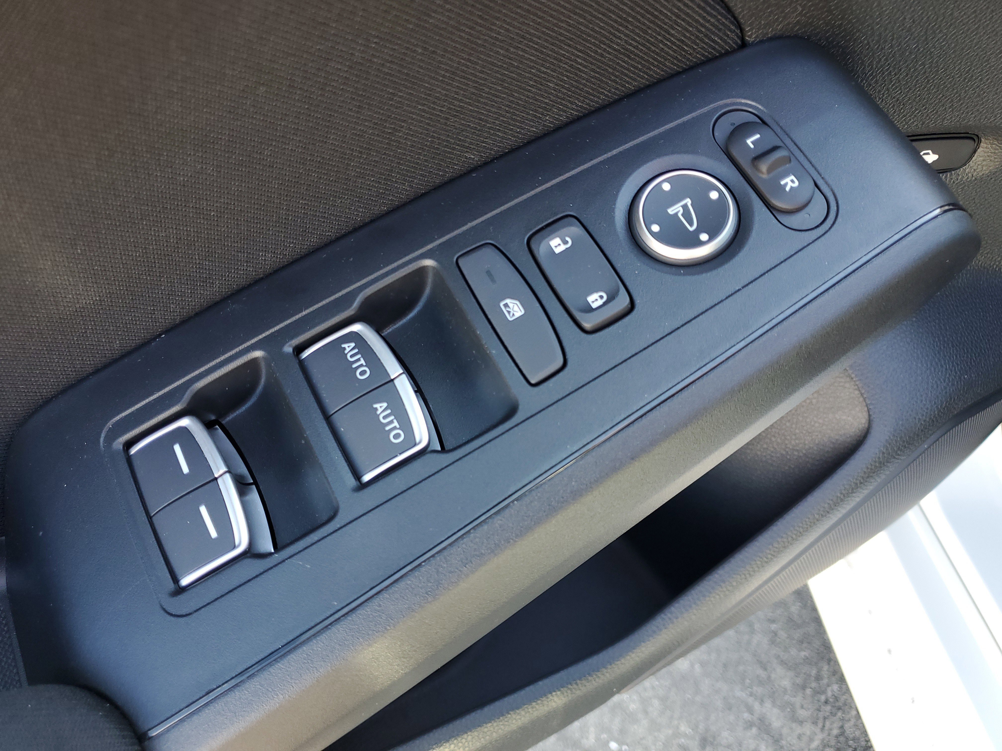 Used 2025 Honda Civic Sport image 24