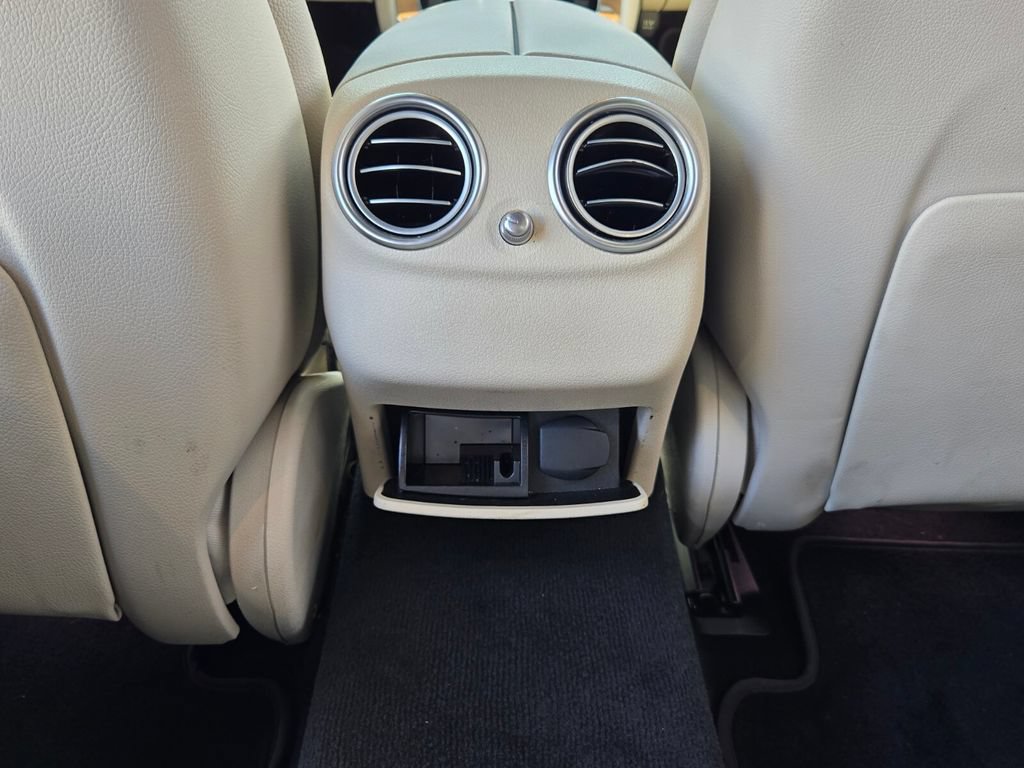 Used 2020 Mercedes-Benz E 350 Sedan image 15