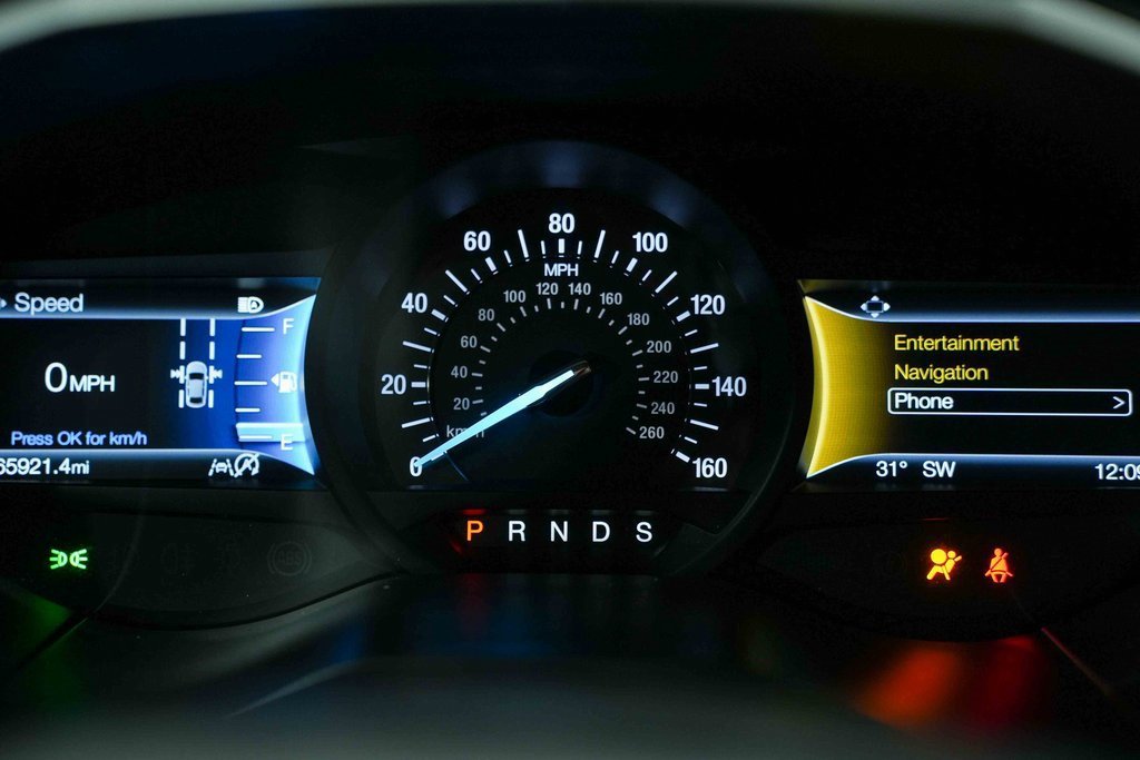 Used 2020 Ford Edge SEL w/ Cold Weather Package image 27