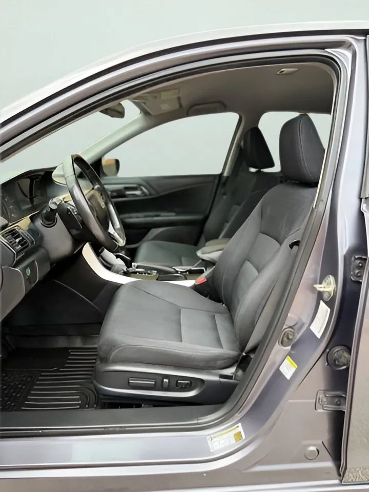 Used 2014 Honda Accord Sport image 14