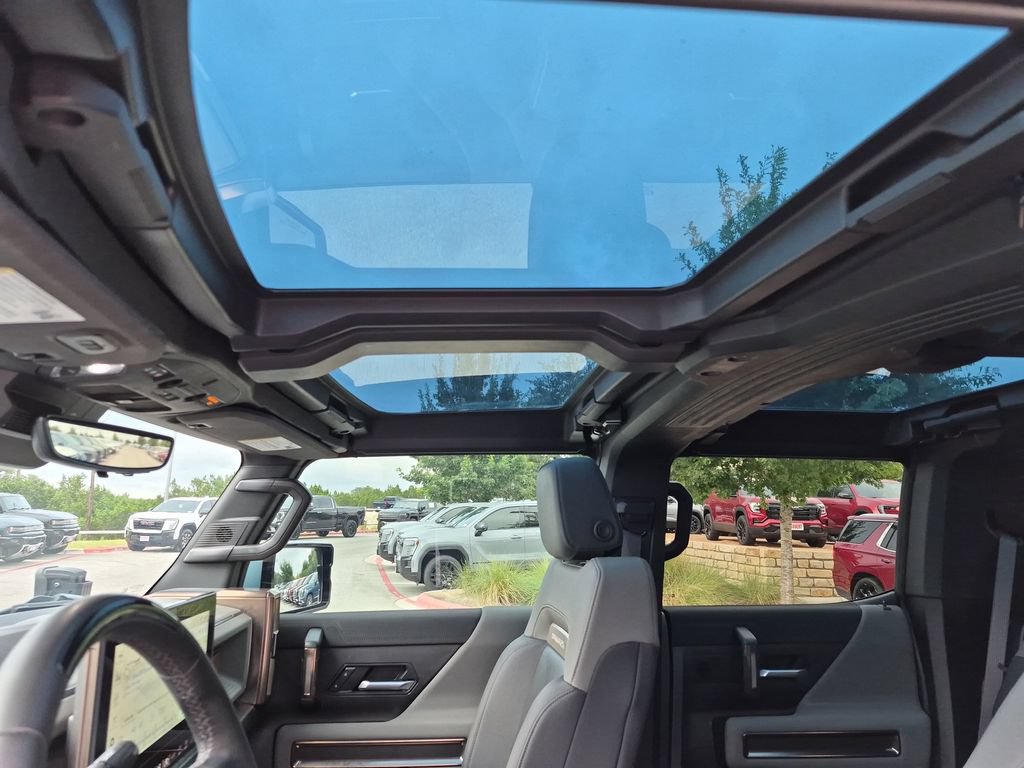 Used 2024 GMC Hummer EV 3X w/ Omega Edition AWD/4WD image 33