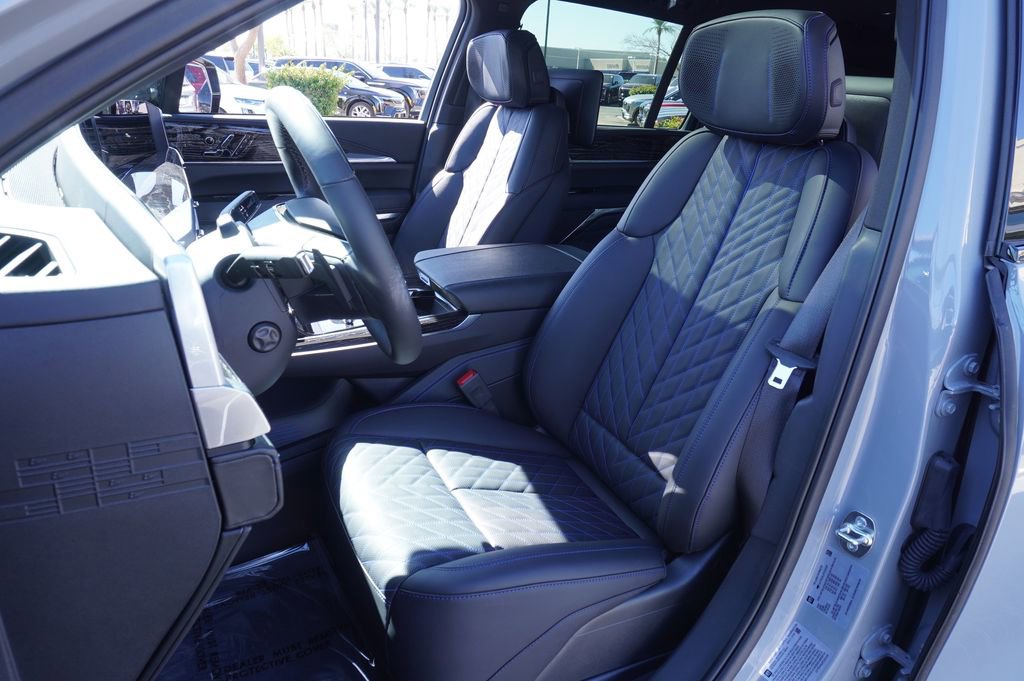 New 2026 Cadillac Escalade IQ Luxury 1 image 14