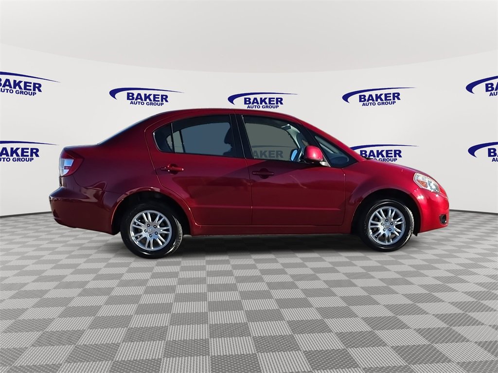 Used 2013 Suzuki SX4 LE image 4