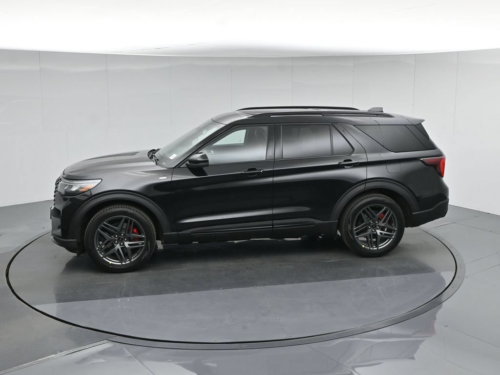 New 2026 Ford Explorer ST-Line w/ ST-Line Street Pack RWD image 43