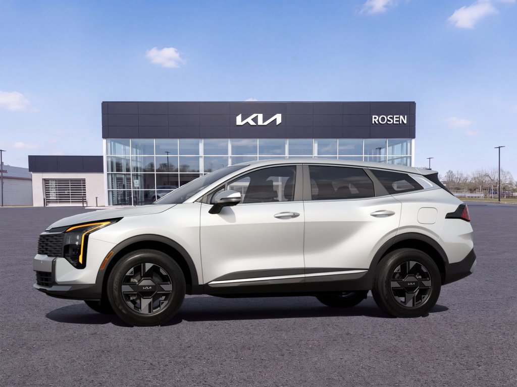 New 2026 Kia Sportage LX w/ LX Convenience Package FWD image 3