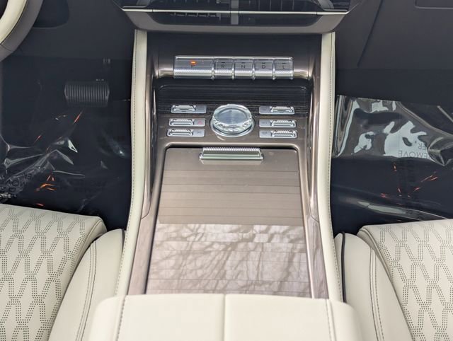 New 2026 Lincoln Nautilus Black Label image 17
