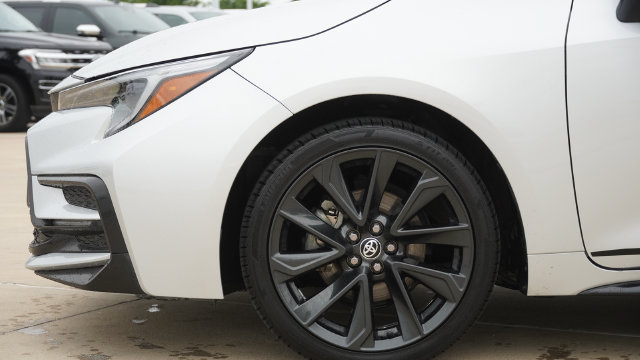 Used 2024 Toyota Corolla SE FWD image 8