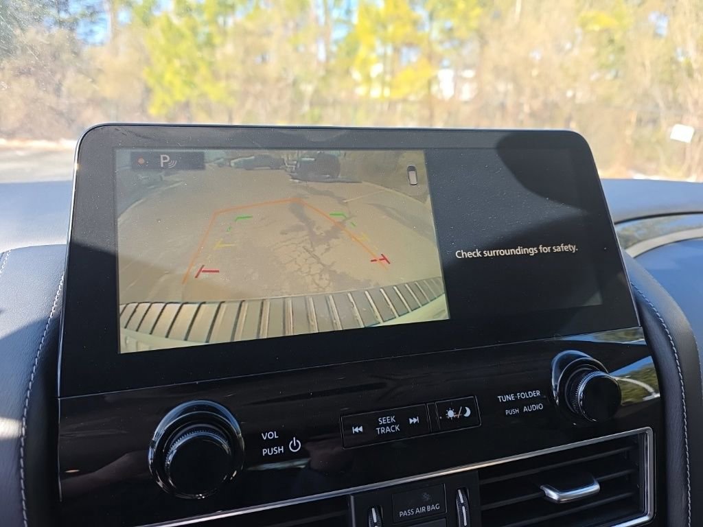 Used 2023 Nissan Armada SV image 22