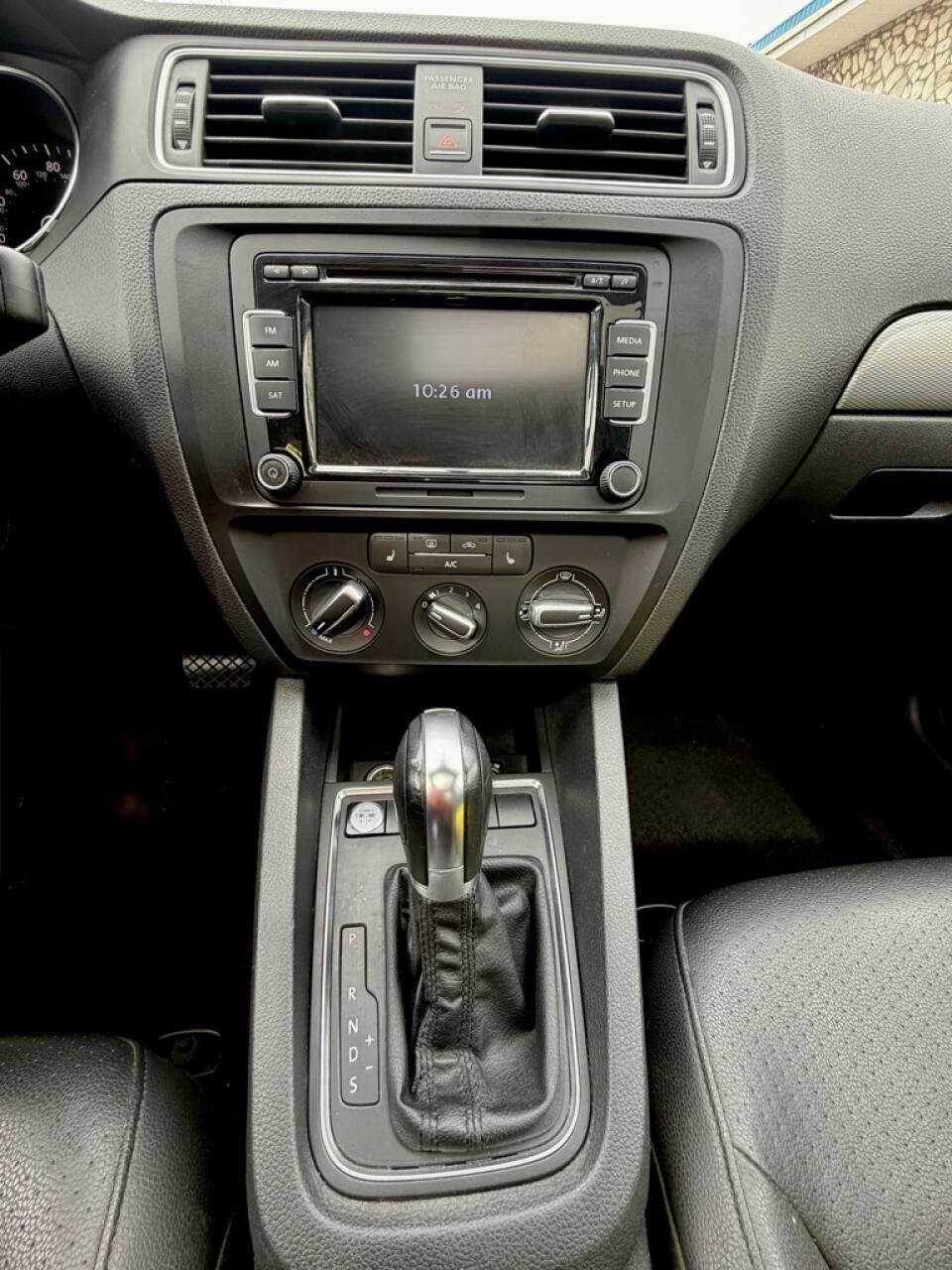 Used 2015 Volkswagen Jetta SE FWD image 19