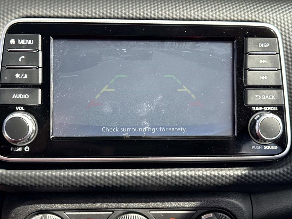 Certified 2025 Nissan Kicks Play S image 21